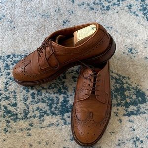 Suit supply cognac derby brogues. Made in Italy.
